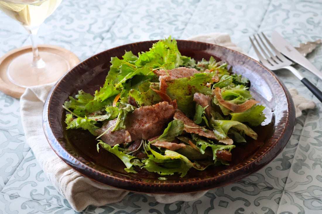 牛ステーキのごちそうサラダ